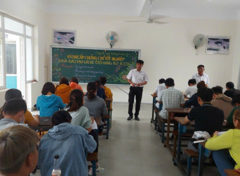 Dạy lái xe uy tín tại Tân Phong Đồng Nai